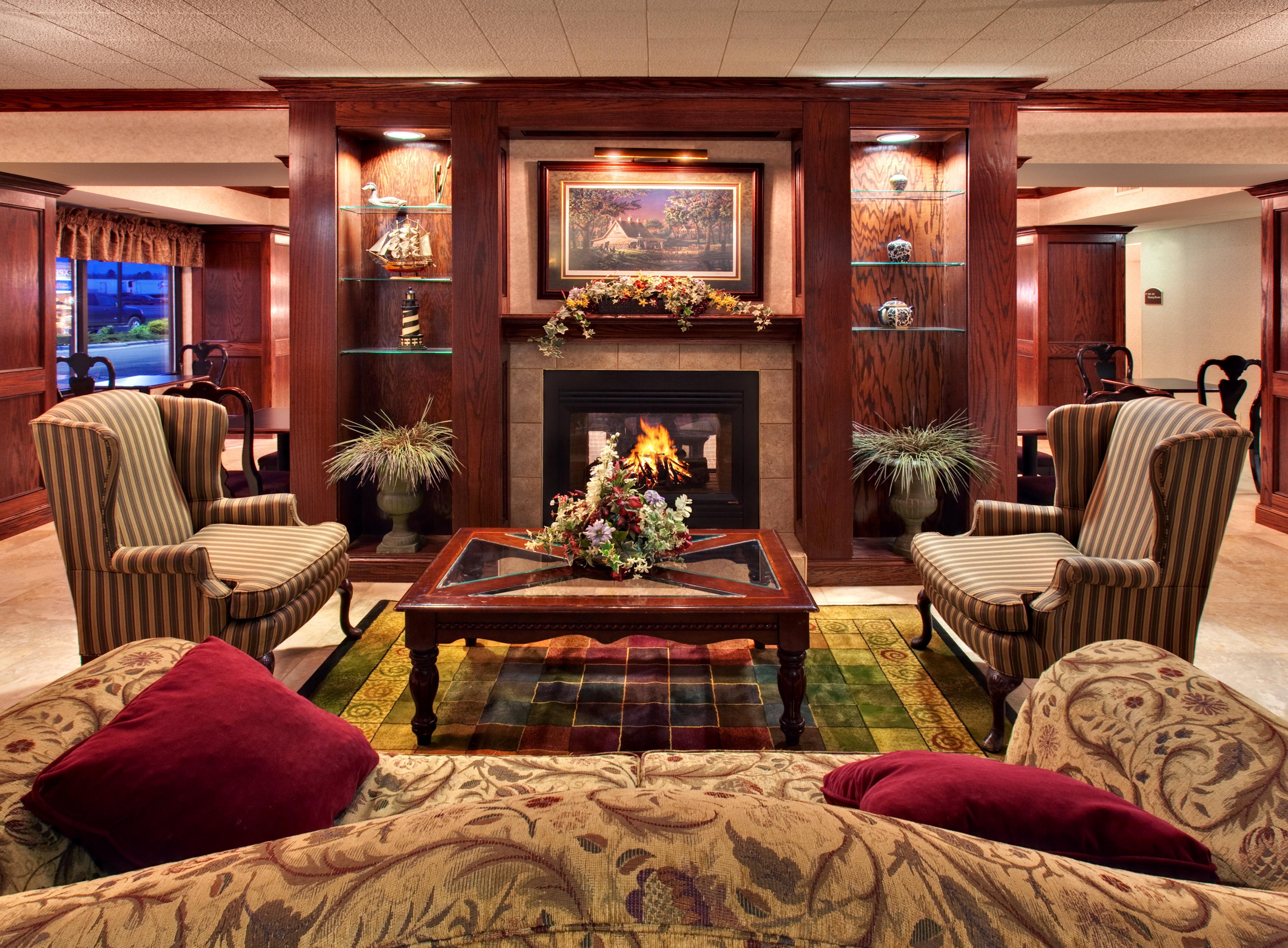 Best Western Watertown Inn & Suites Εξωτερικό φωτογραφία
