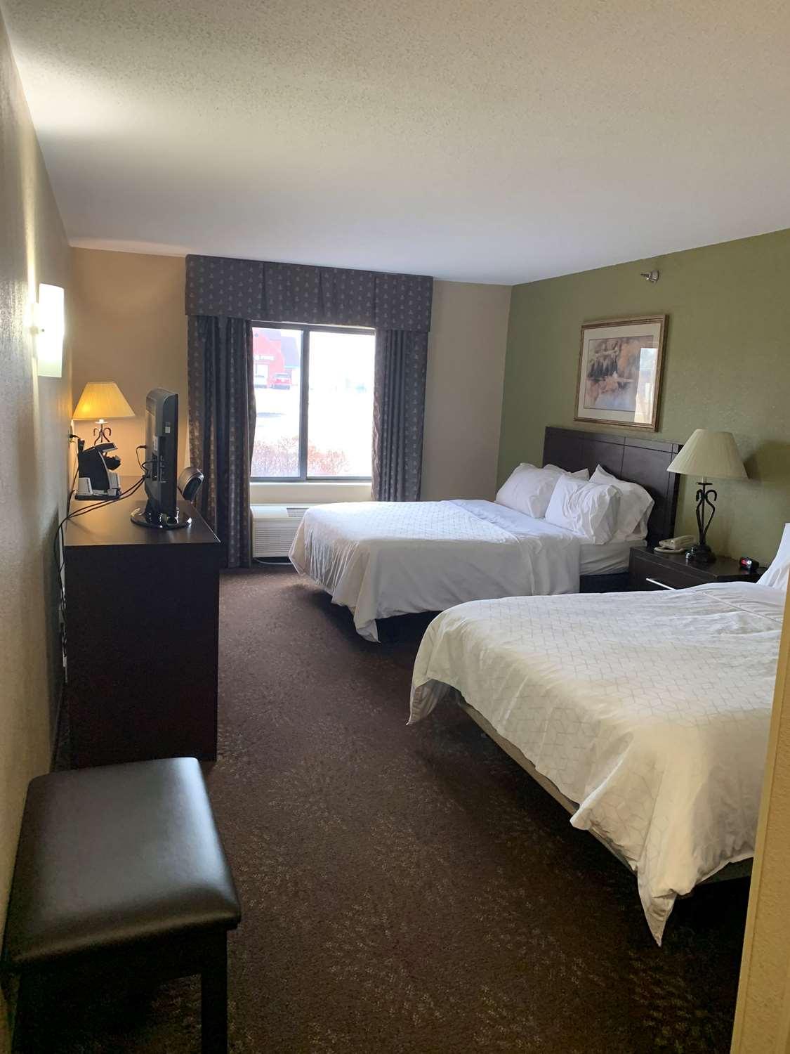 Best Western Watertown Inn & Suites Εξωτερικό φωτογραφία